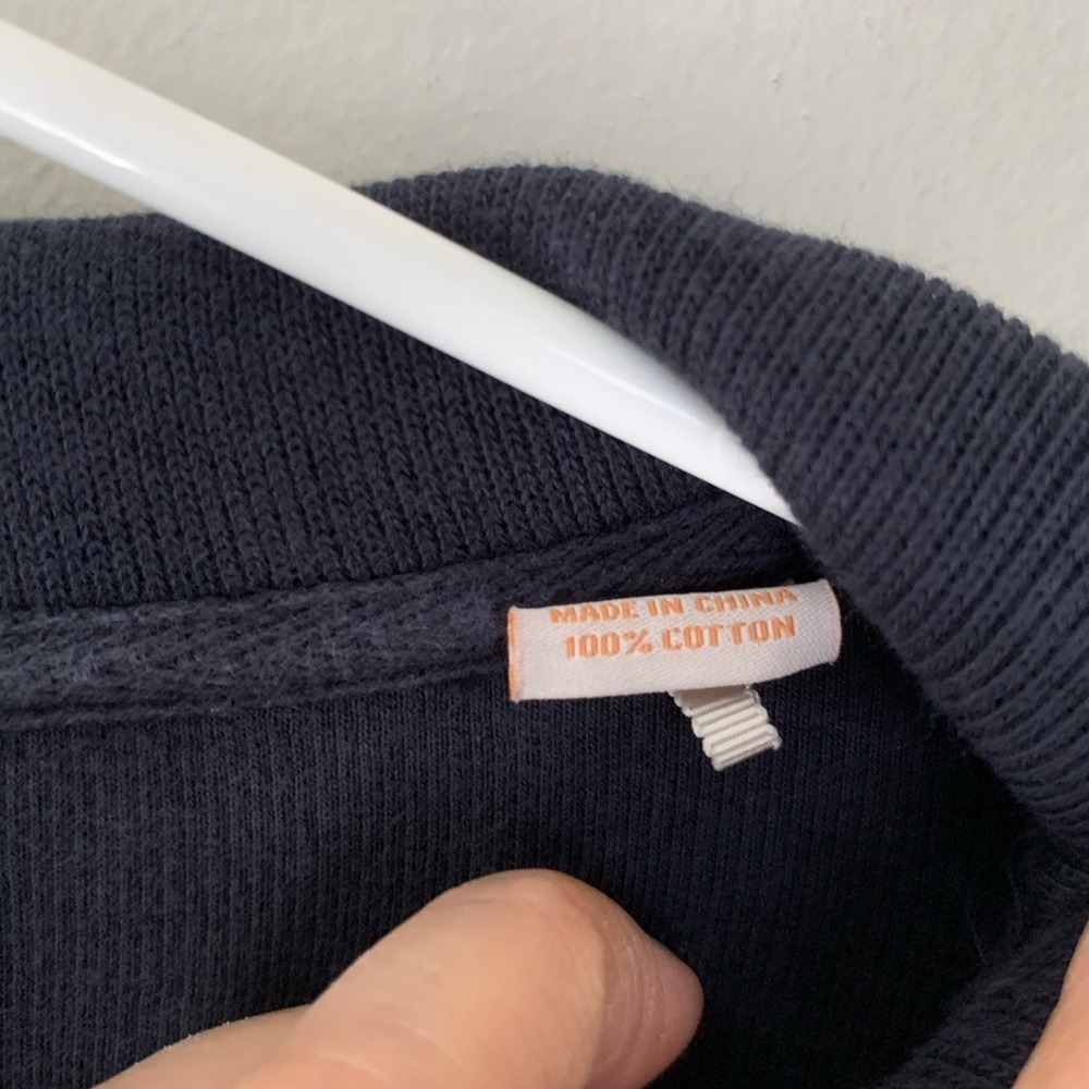 Tommy Bahama Sweater View 3